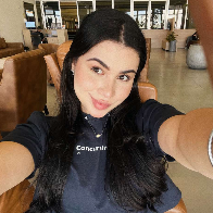 Lari @lariconcursos