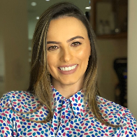 Natália Paz de Carvalho