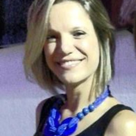 Kyvia Brandao 
