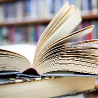 Que tal mais um livro?