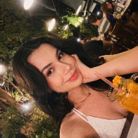 Lari @lariconcursos